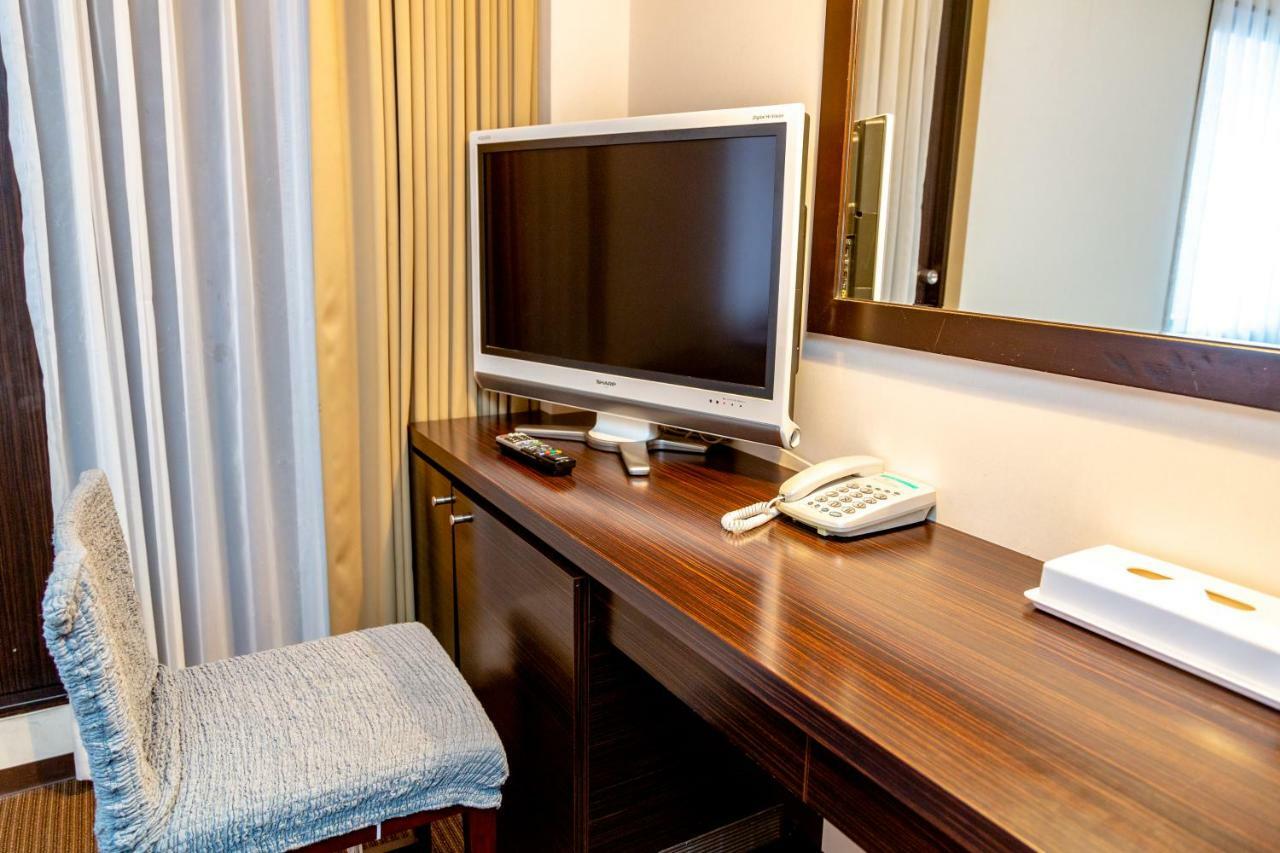 Floral Hotel - Nihonbashi โอซาก้า ภายนอก รูปภาพ