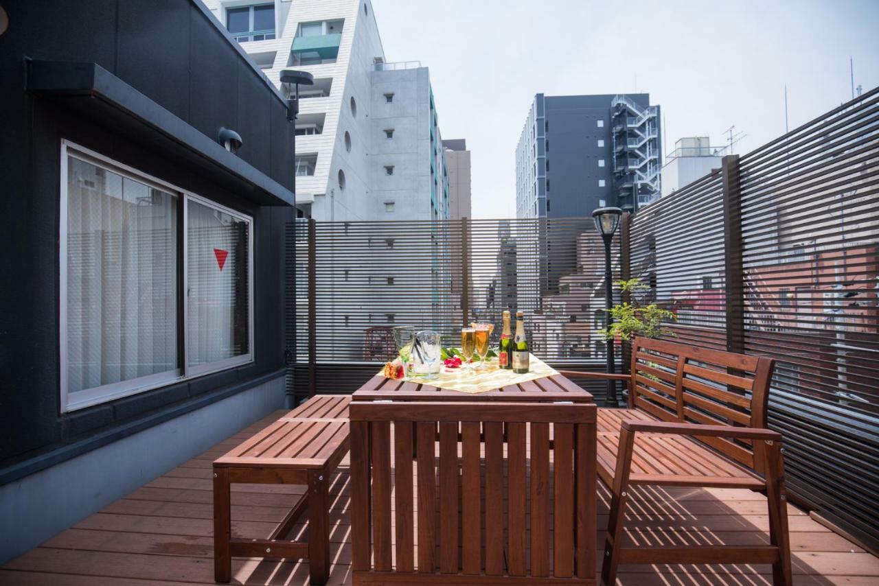 Floral Hotel - Nihonbashi โอซาก้า ภายนอก รูปภาพ